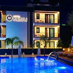 Hotel Memai *